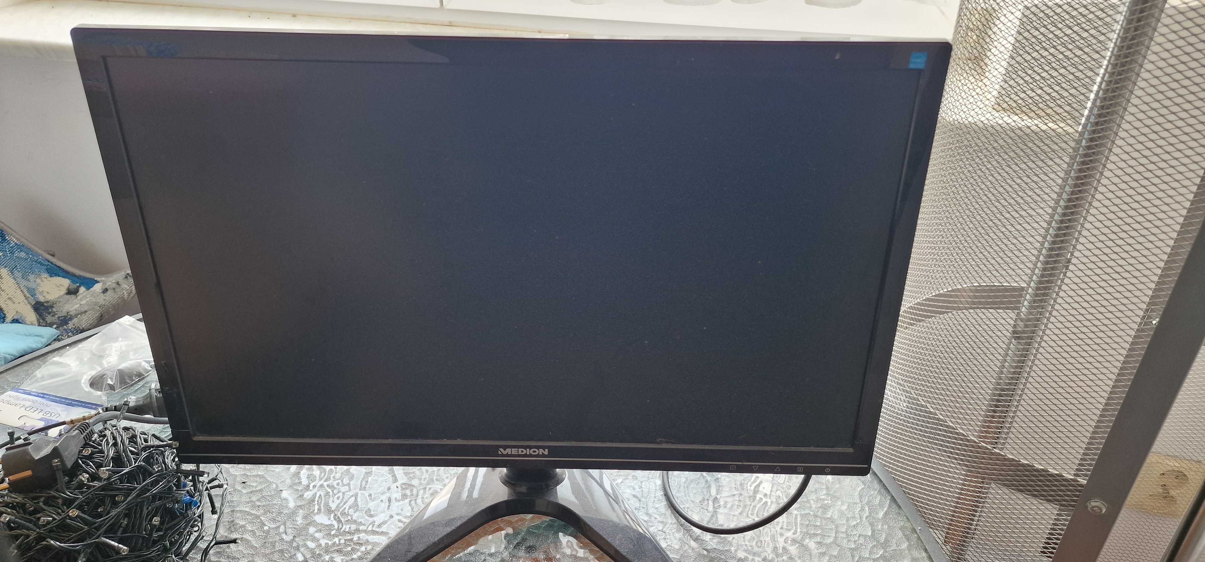 TV 23.6" stan wyśmienity