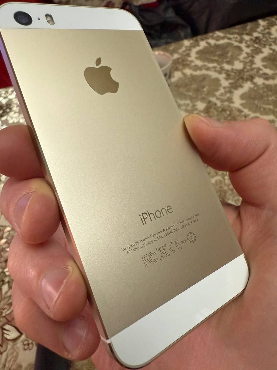 iPhone 5s 16 gb. Neverlok. Gold. Отличный вариант для ребенка/родителе