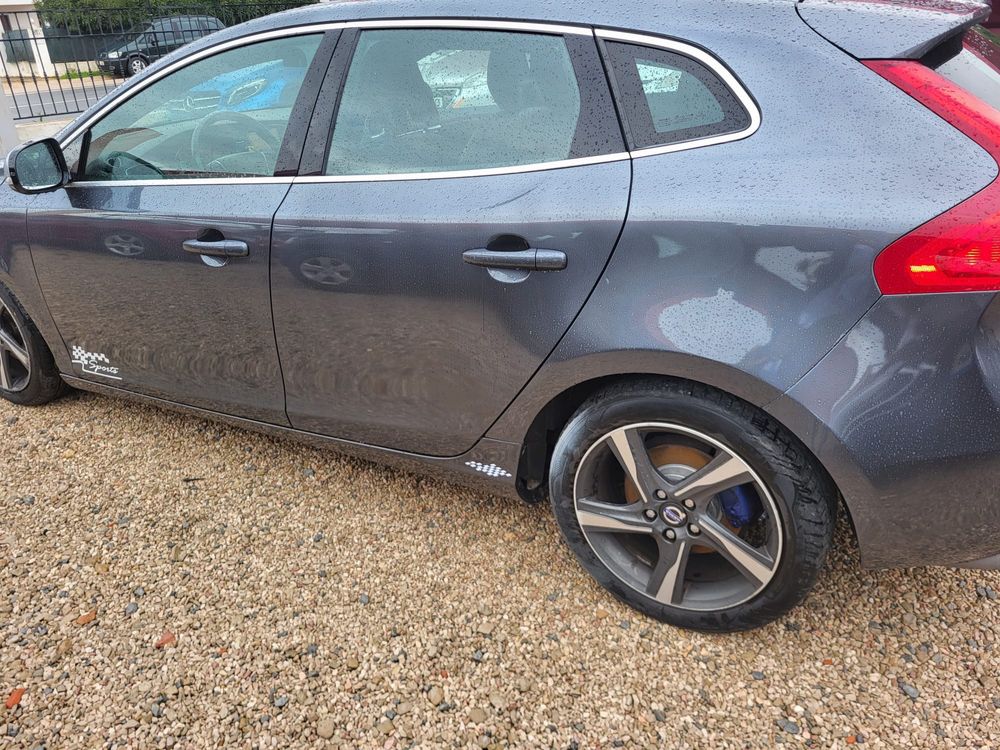 Volvo V40 rdesing