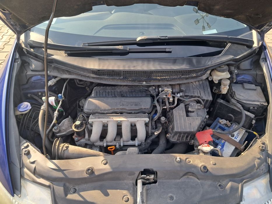 Honda civic 1.4 i-vtec, typeS VIII generacji, ufo