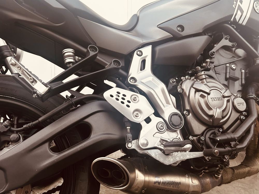 Yamaha MT-07 com Escape Akrapovič