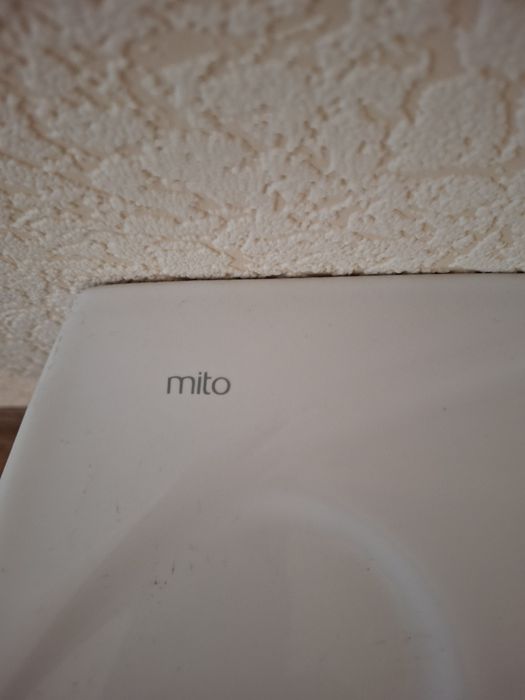 Продам умывальники для ванной и для туалета.