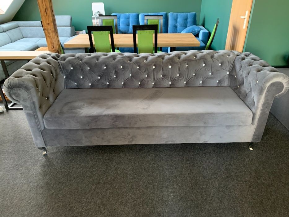 Sofa Chesterfield z funkcją spania