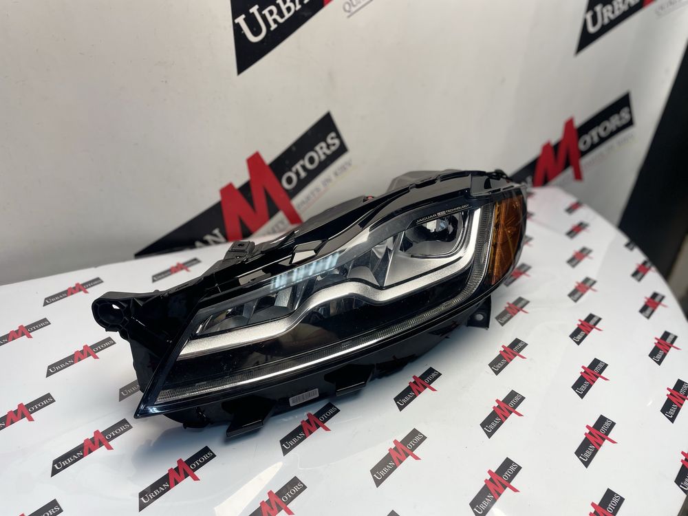 Фара ліва Jaguar XF Jaguar F-Pace Led GX6313W0