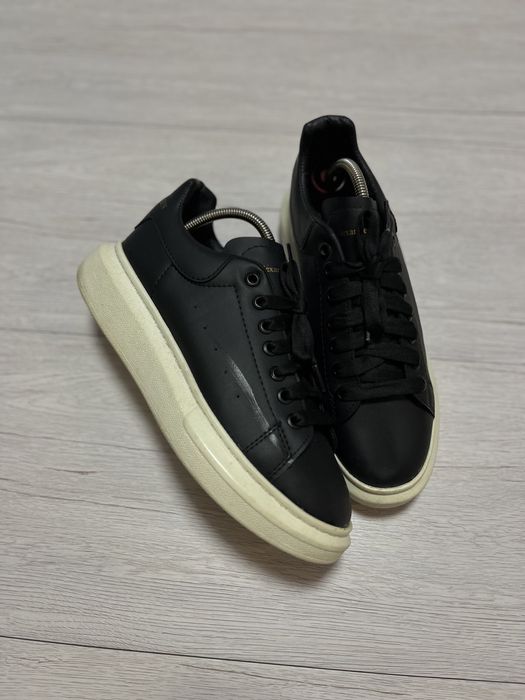 Чоловічі кросівки Alexander Mcqueen