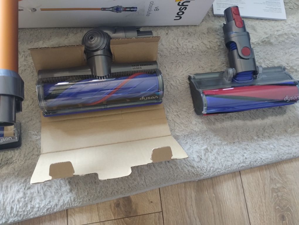 Odkurzacz Dyson V8 Absolute wersja 2023 40min Wymienny akumulator Mini