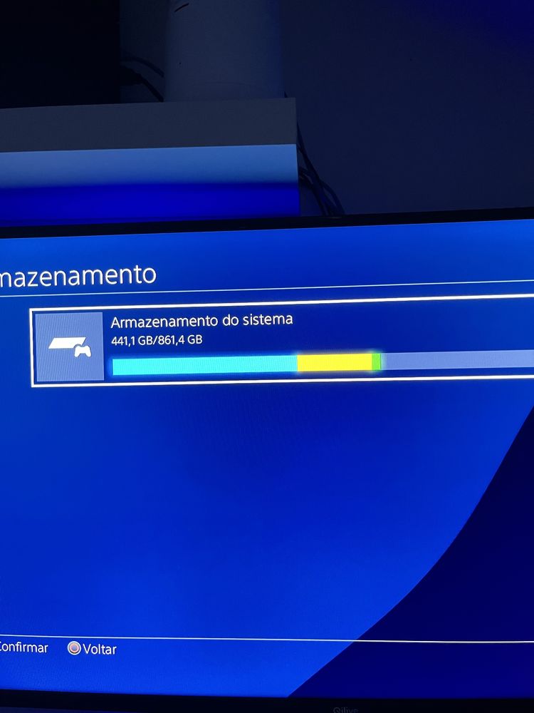 vendo ps4 de 1tb em perfeito estado.