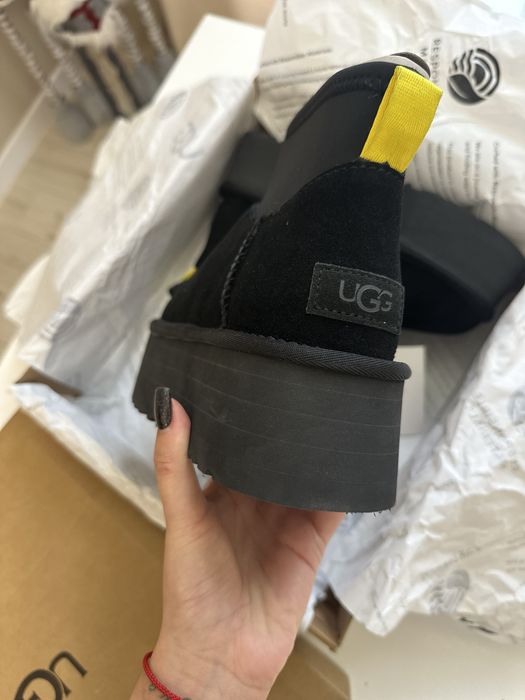 Натуральні UGG Mini/Classic Dipper