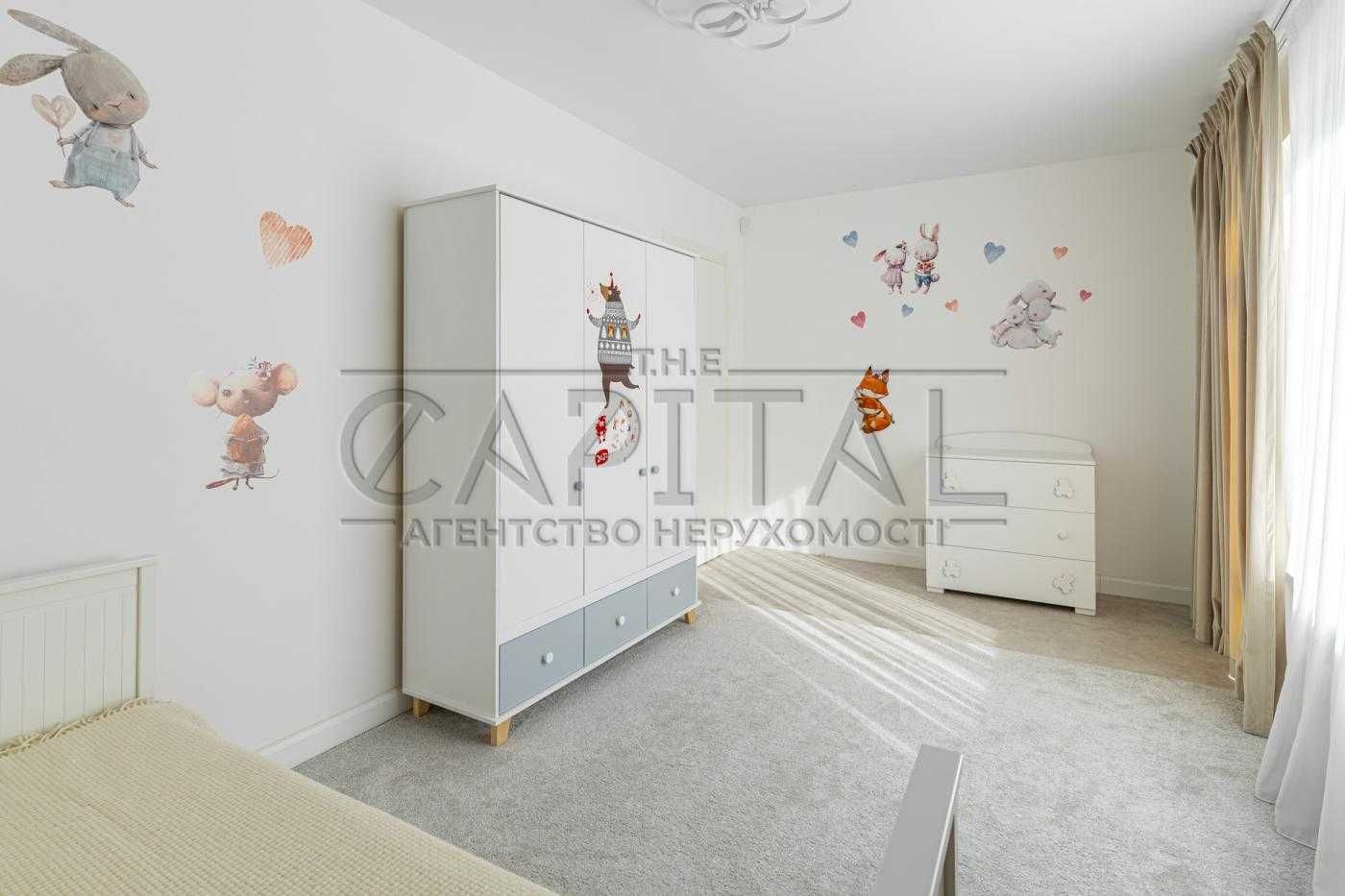 Продажа / Будинок / Козин / 241 м2