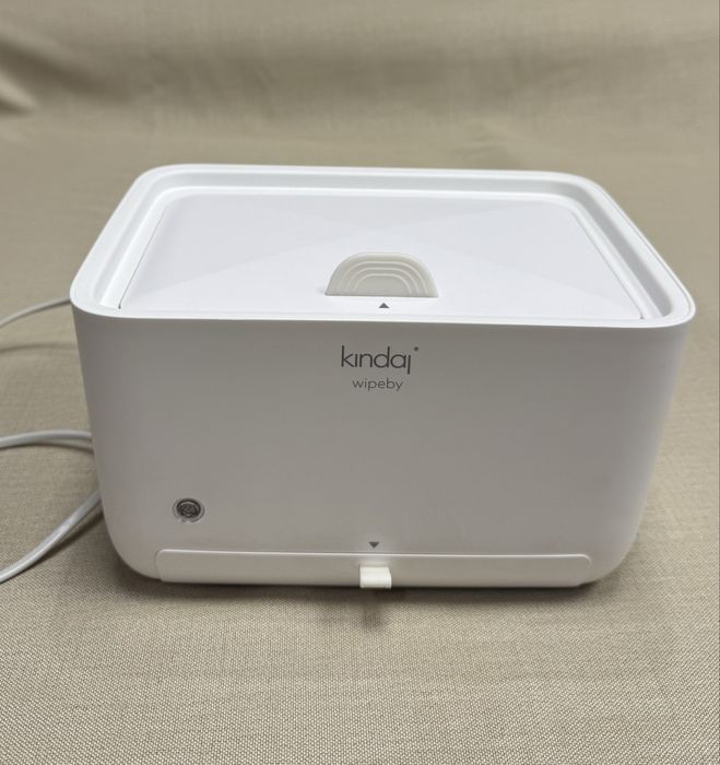 Kindaj podgrzewacz do chusteczek