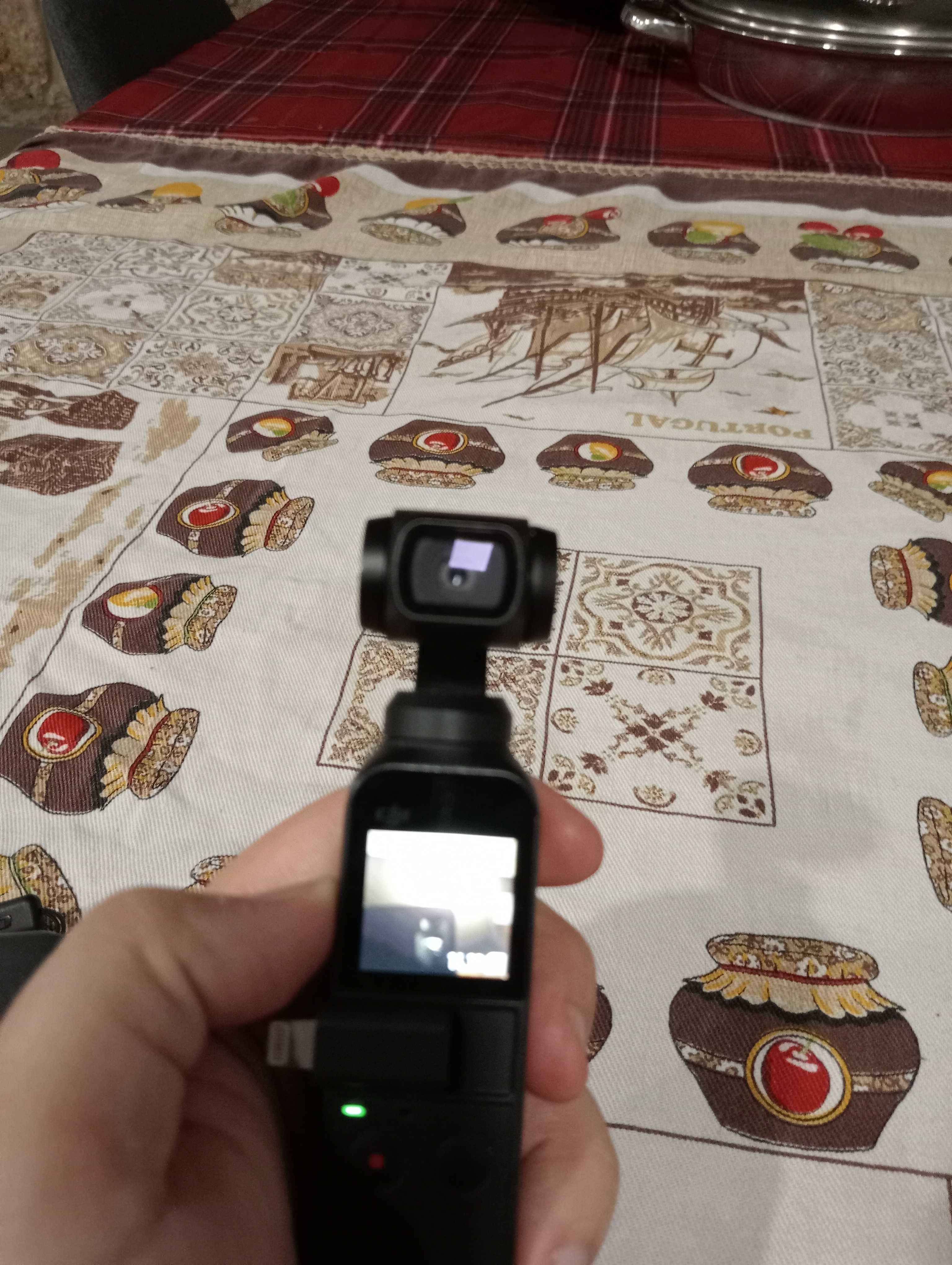 Câmera DJi OSMO POCKET 4K com estabilizador
