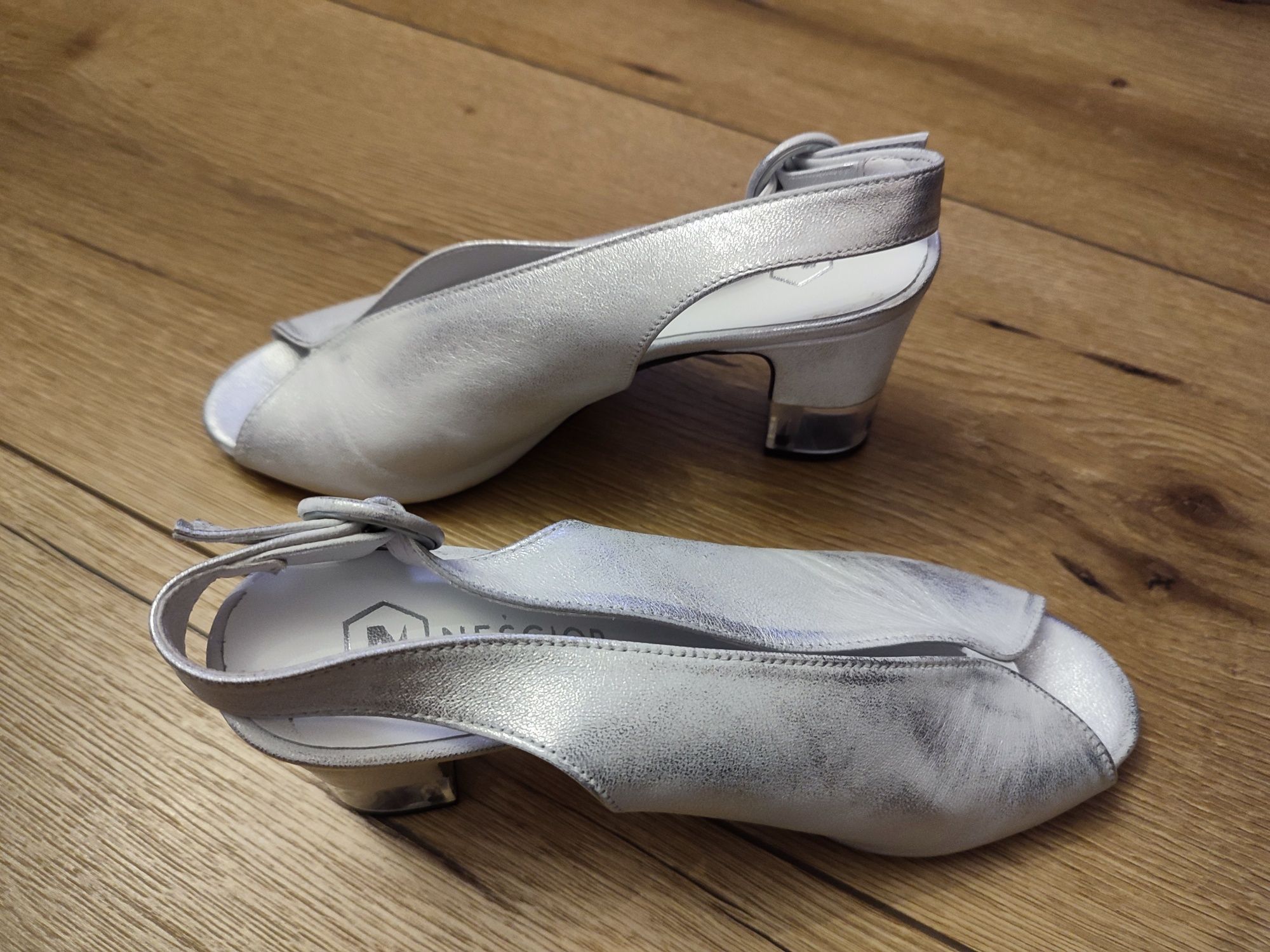 Buty damskie Neścior 39 srebrne nowe bal sylwester