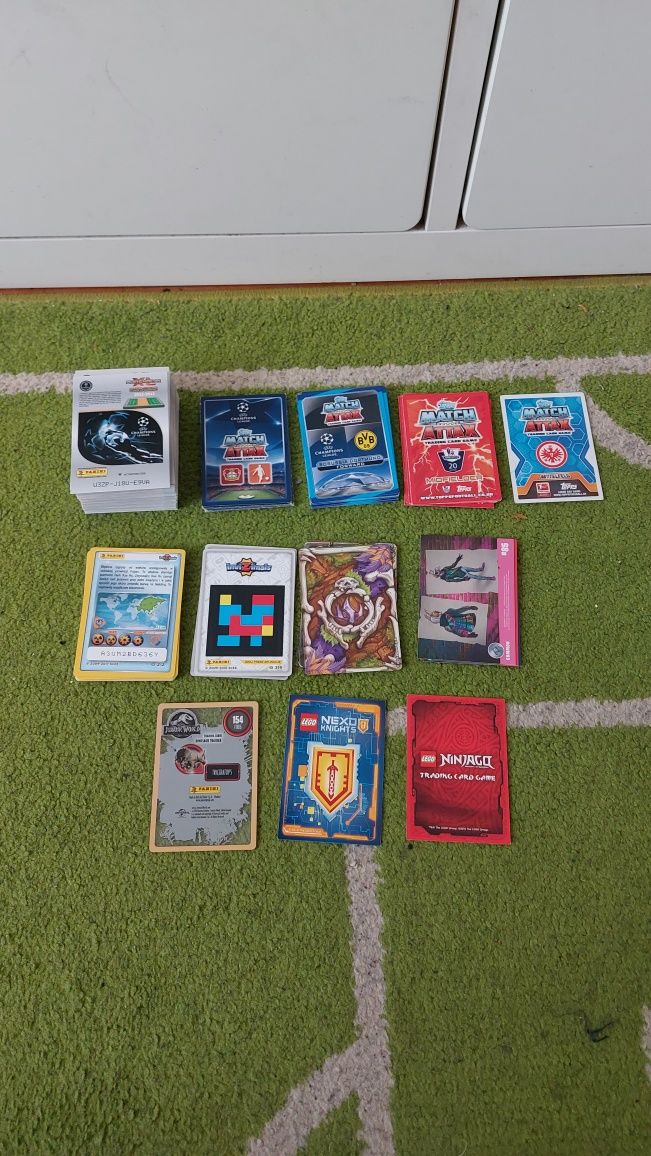 Mix 176 kart z Panini, Match Attax z różnych serii.