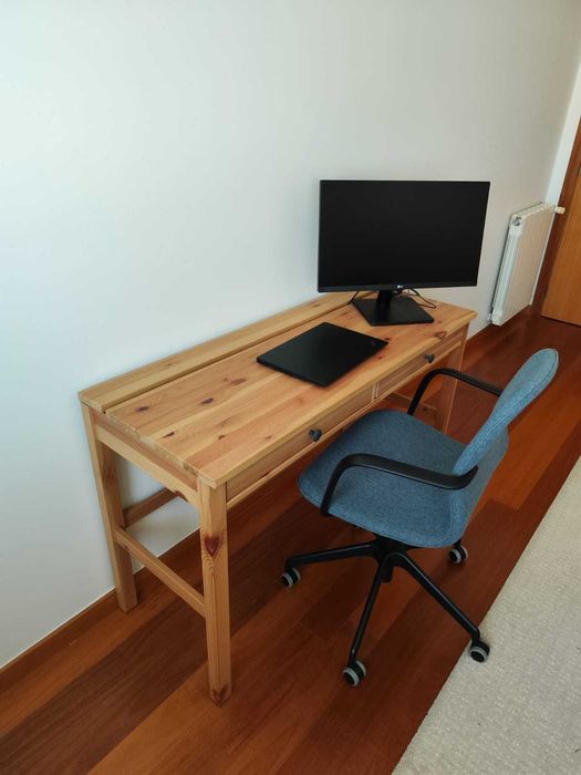 Secretária + cadeira de escritório