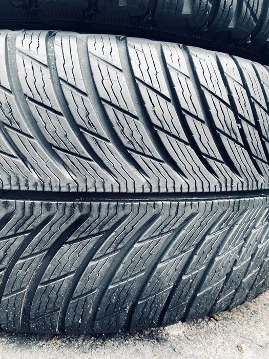 235 45 18 Michelin Pilot Alpin 5 85% Зима 2023 Гарантія
