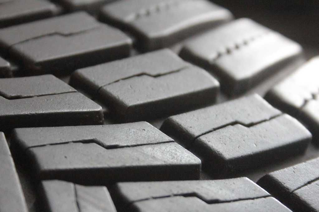 235/65/17 Bridgestone WeatherControl A005 235/65 R17 108V  2020r