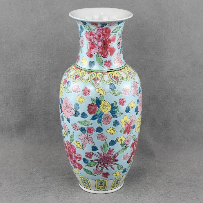 Jarra / Jarrão em porcelana da China, pintada à mão, circa 1970