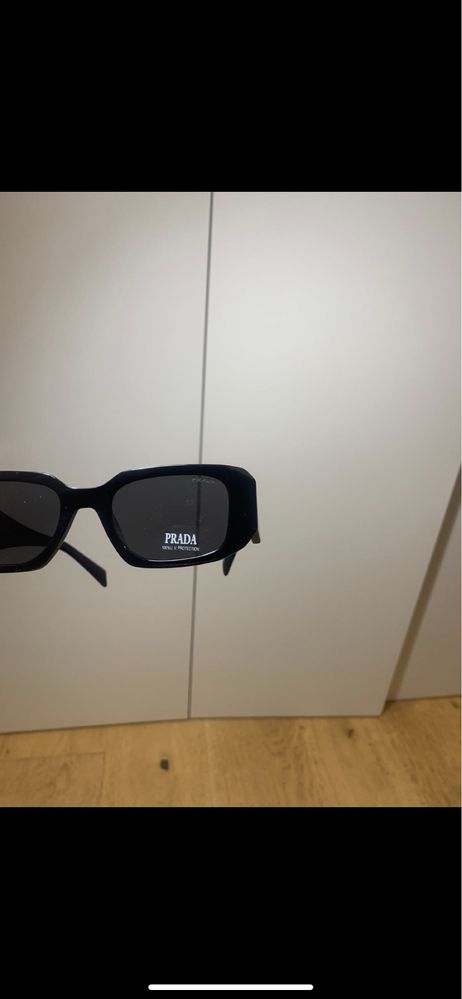 Oculos da Prada , sem uso