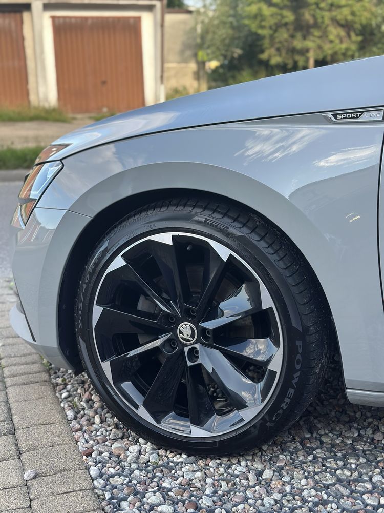 Skoda SuperB 190/ Canton /Matrix /webasto/hak/cesja/DSG /fv23