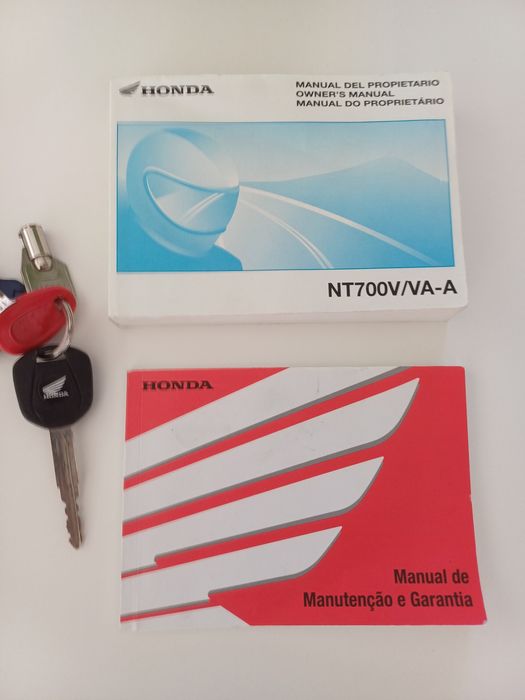 Honda Deauville NT 700 com ABS