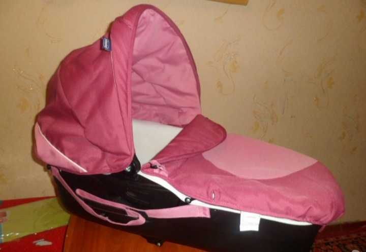 Коляска Chicco Trio
