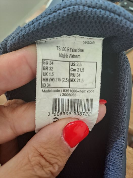 Tenis de Desporto com Banda Autoaderente da Decathlon 
Marca Artengo
T