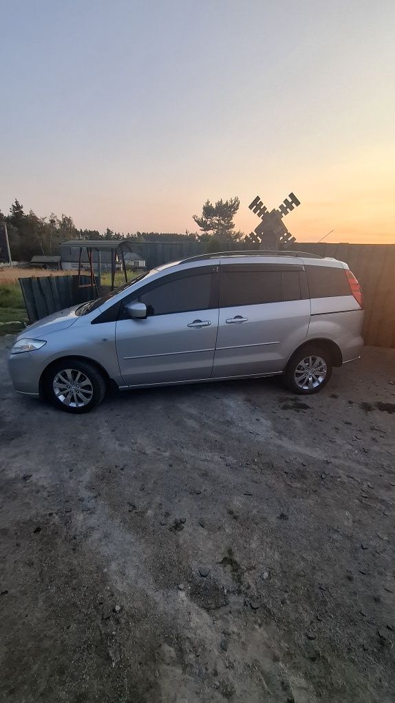 Продаю машину Mazda 5 2007 року 1.8 бензин