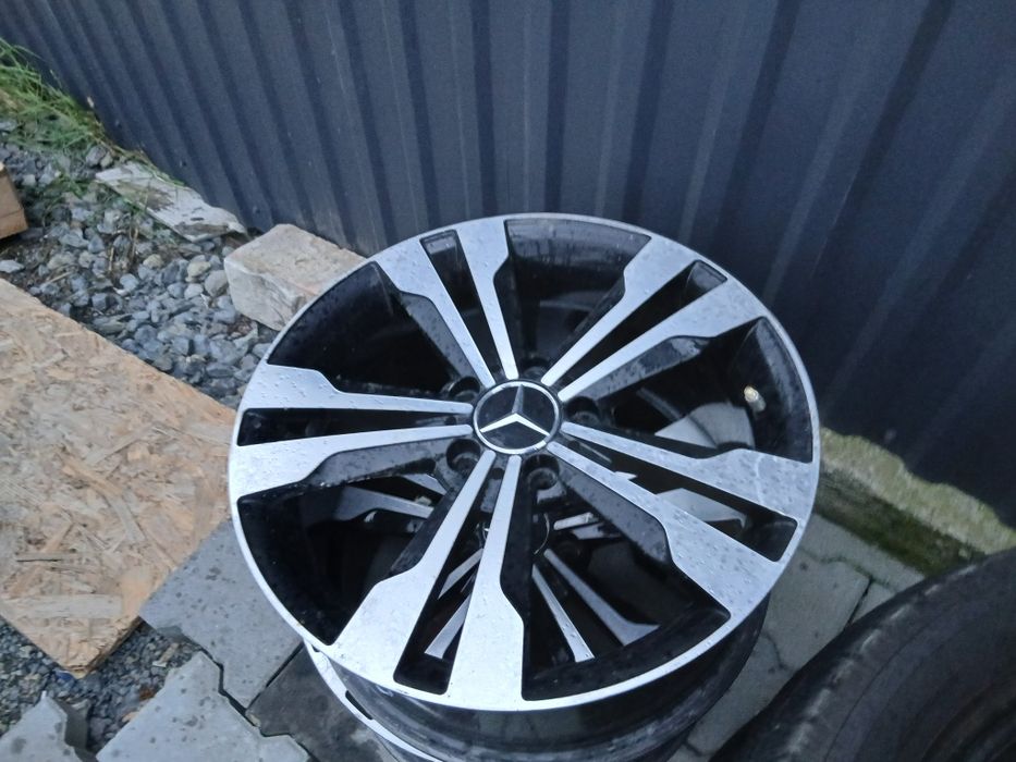 Продам титани R 17. 5 112.