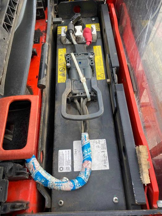 Paleciak elektryczny LINDE D08 2019rok z prostownikami