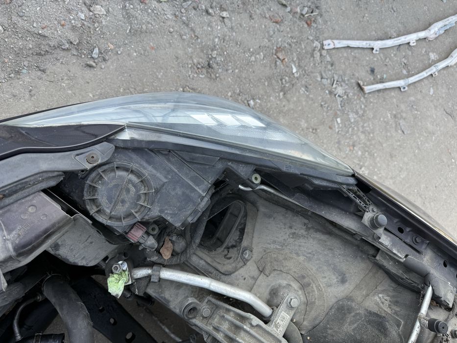 Opel insignia A lampy przód lewa prawa komplet bixenon xenon