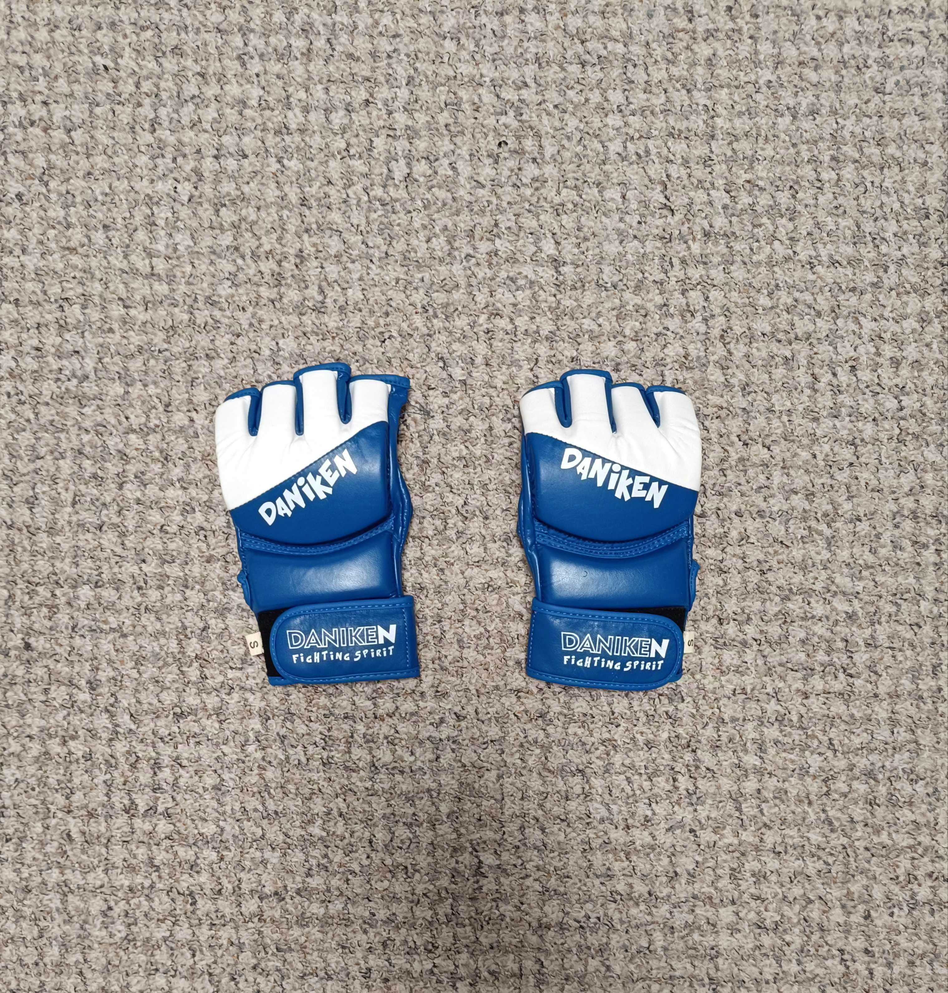 Rękawice MMA/Sztuki Walki Daniken – solidne i wygodne