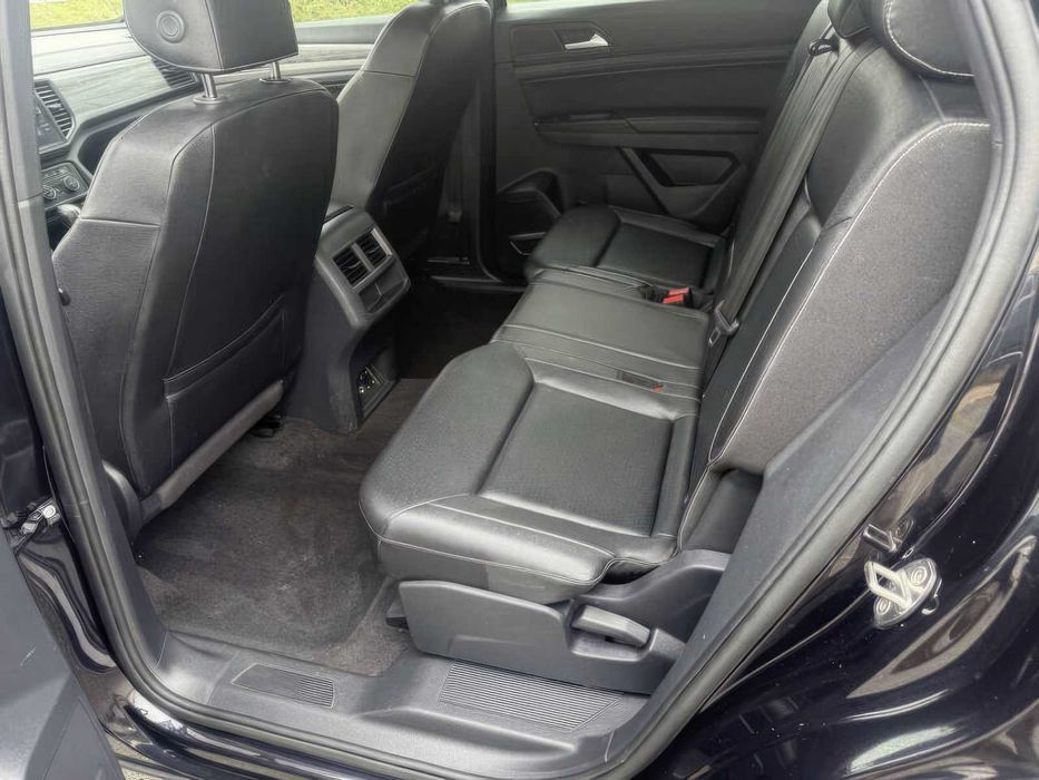 Volkswagen Atlas Cross Sport V6 SE R-Line 4Motion      2020