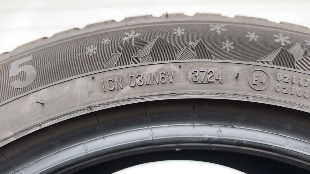 2 sztuki opony zima 215/55/17 Semperit 98V XL 2024 rok (OL576/OH)