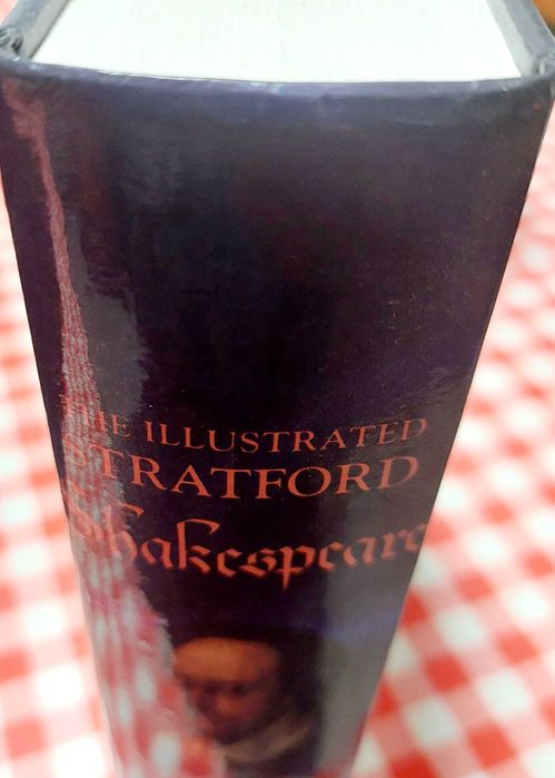The illustrated Statford Shakespeare