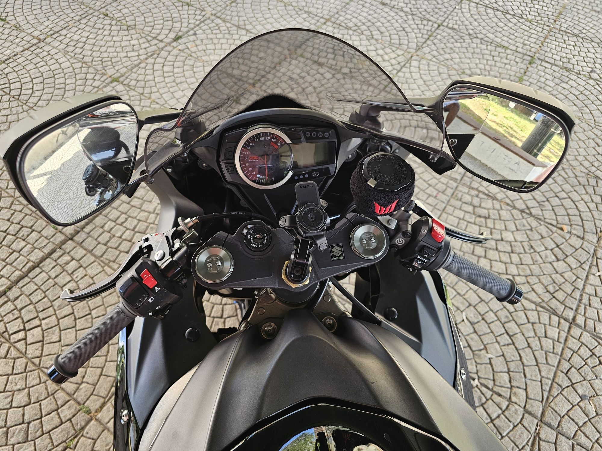 Suzuki GSXR 2011 L1
