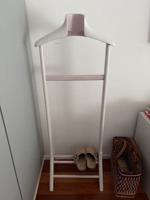 Cabide de Quarto Cinzento e Rosa