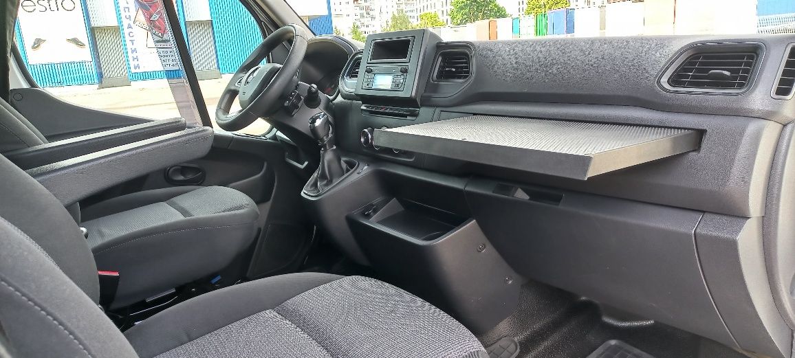 Продам  Renault   Master 2021р  120KW
