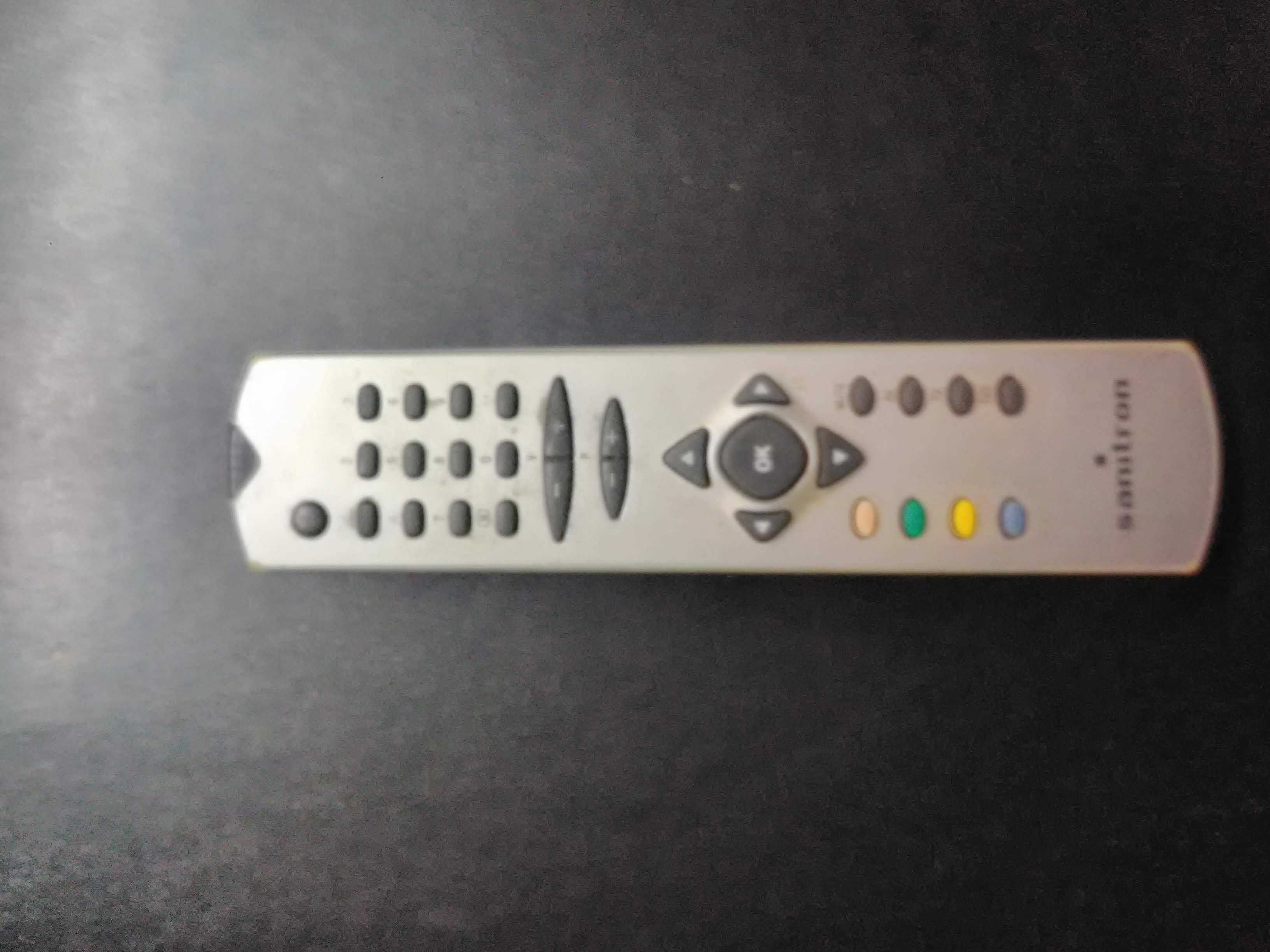Baixa de preço - TV Sanitron com telecomando