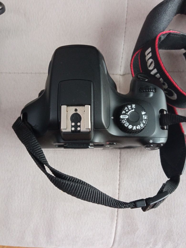 Canon 4000D kit completo