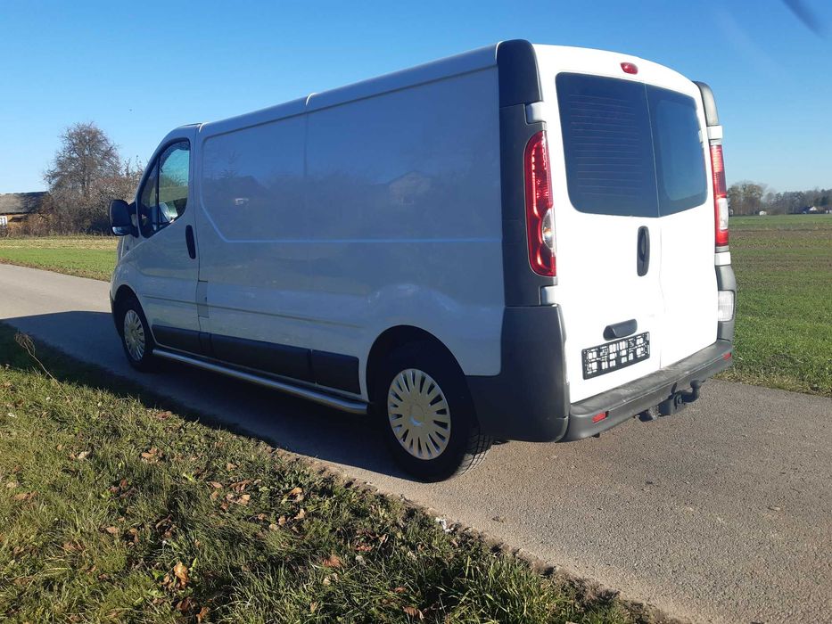 Renault Trafic 2,0 DCI 115 KM Long L2H1 sprowadzony cały w oryginale