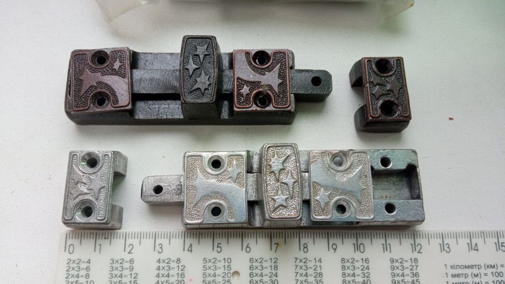 Защипки(защелки) на двері