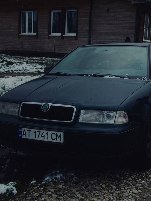 продам skoda oktavia срочно!