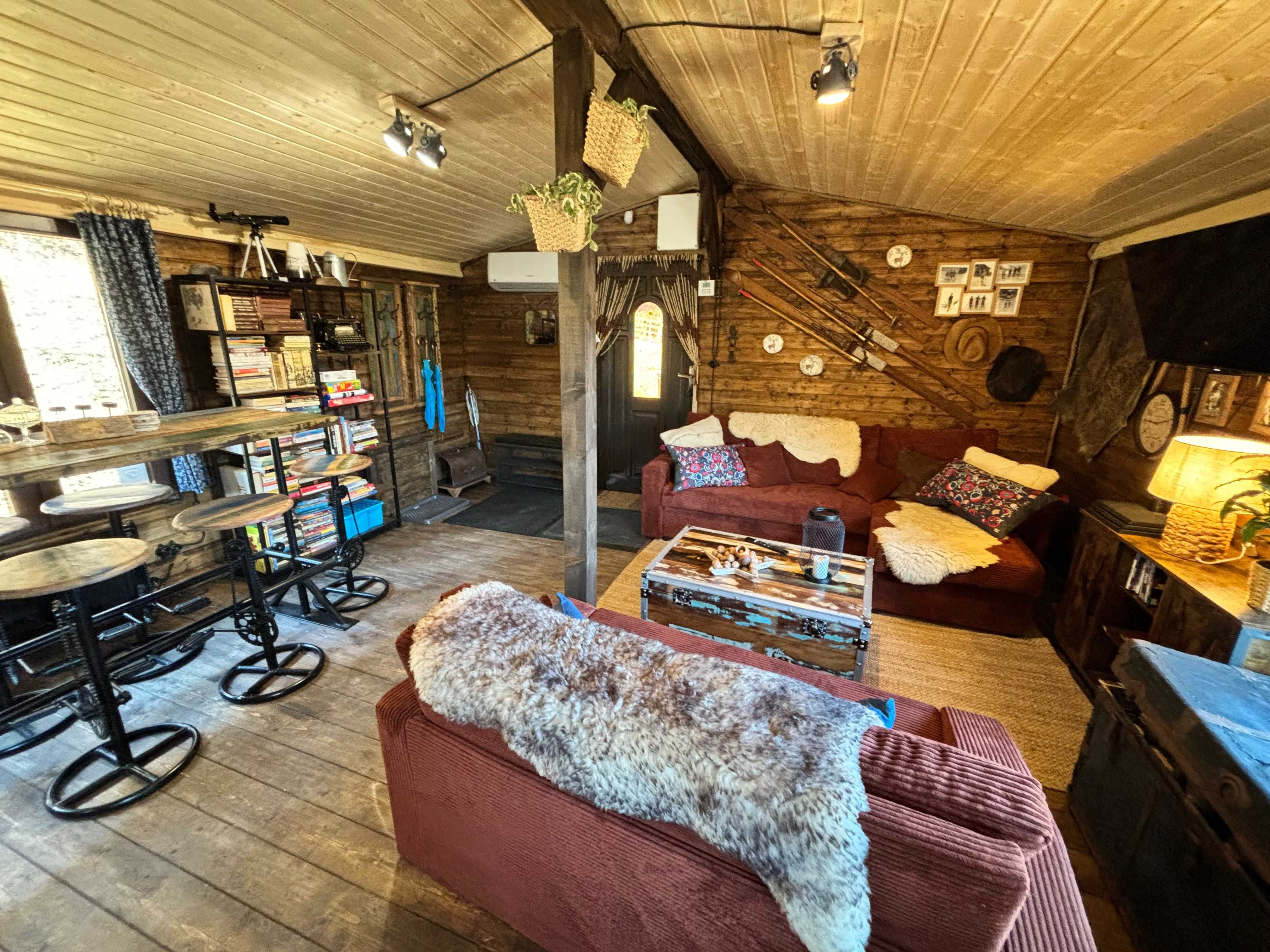 Bieszczady domek z jacuzzi duży teren, sauna basen