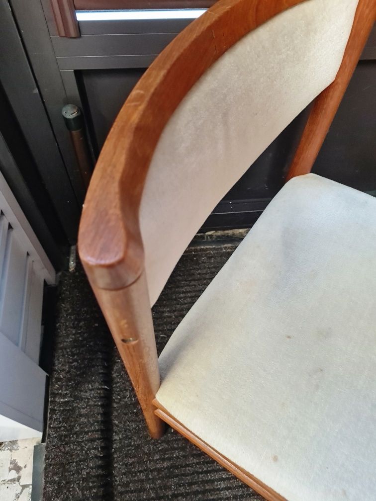 Krzesła tekowe,tapicerowane,SAX,duński design,Dania lata 60-70,vintage