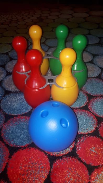 Кегли пластмассовые