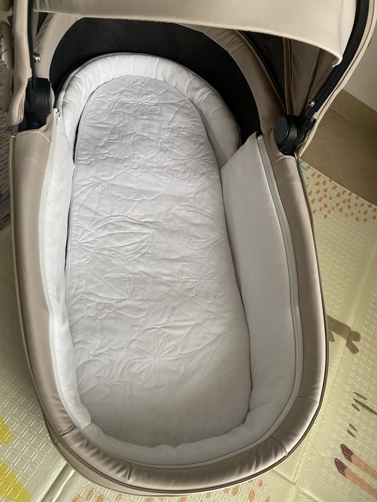 Оригінальна Люлька Cybex Priam 3.0 Simply Flowers