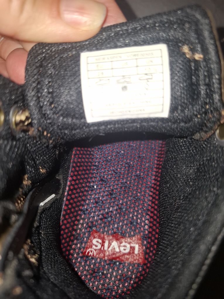 Botas levi's criança
