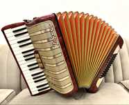 Akordeon Hohner Concerto II 72 basy z futerałem!