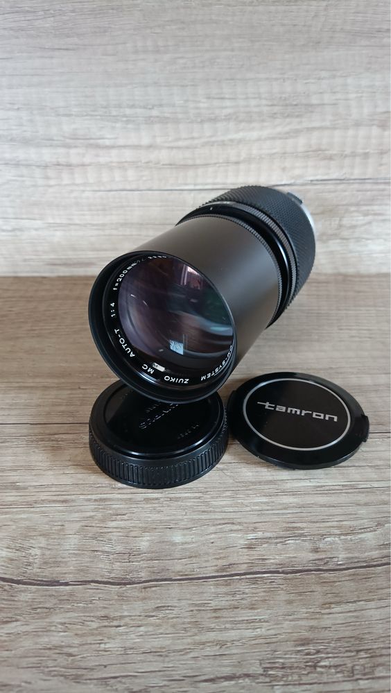 Olympus OM Zuiko MC 200mm f4 Telephoto обʼєктив