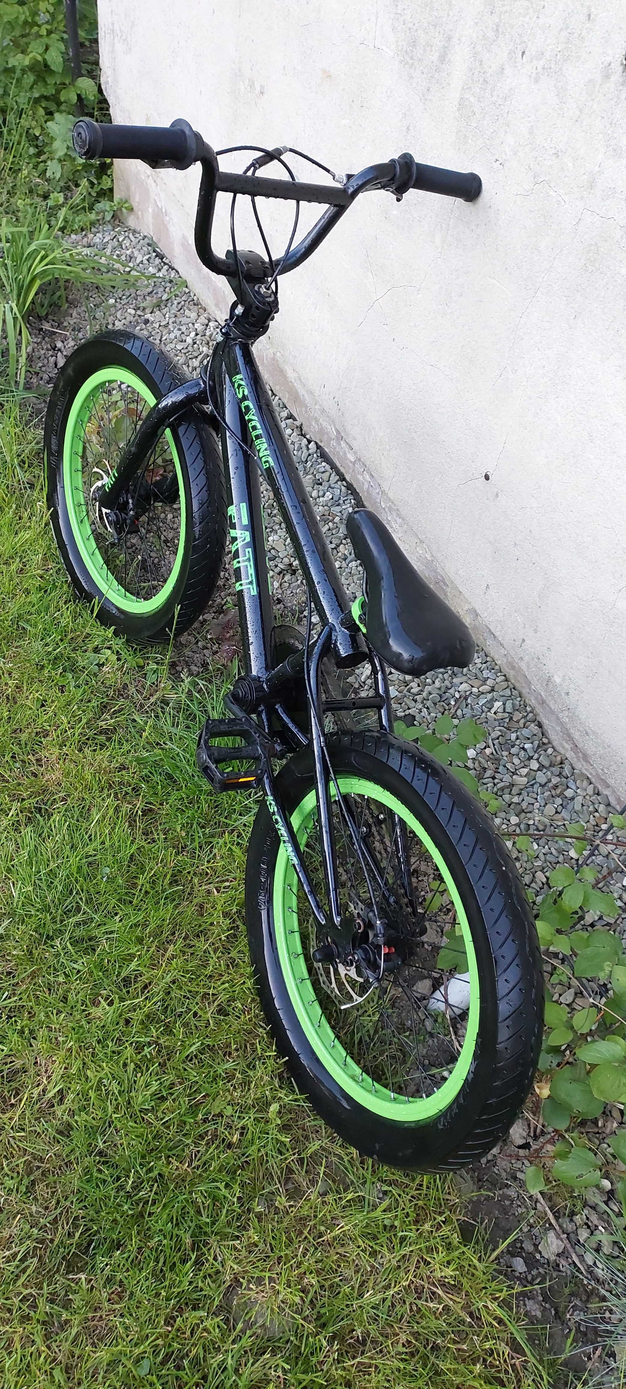 Sprzedam rowerek BMX